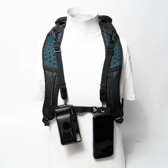 Hands-Free Backpack Camera Strap Harness Strap w/ 2x Peak Design Anchors - Picture 3 of 11